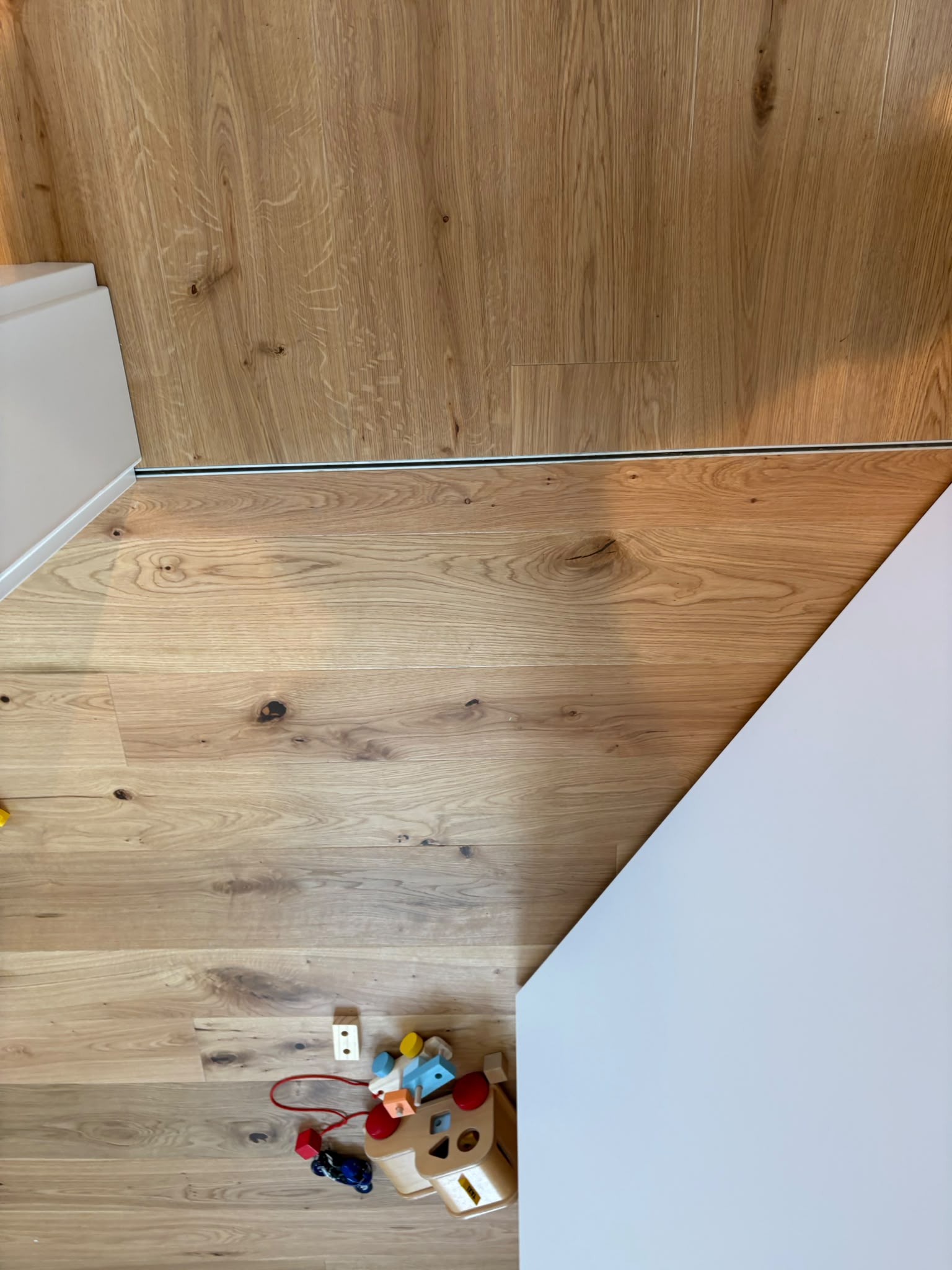 Dielenboden mit Übergangsschiene